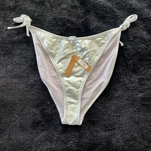 SKIMS NWT silver bikini bottom size XL